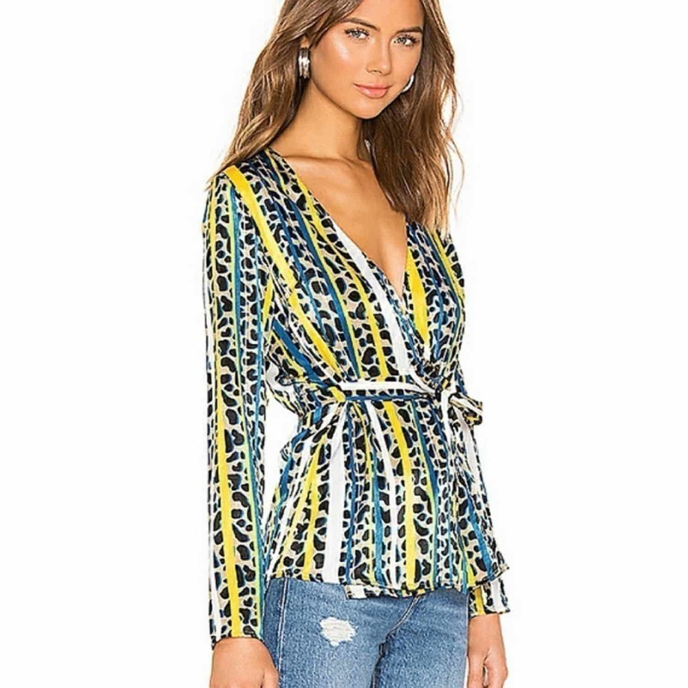 House of Harlow x Revolve Yandry Wrap Top Size Small